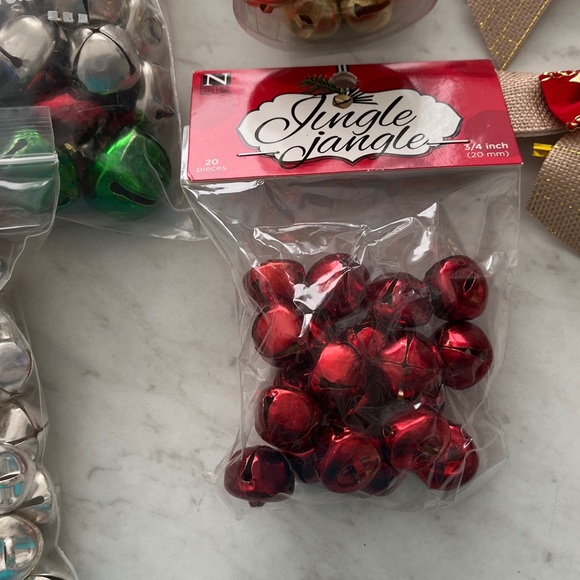 Christmas Jingle Bells - Picture 5 of 7